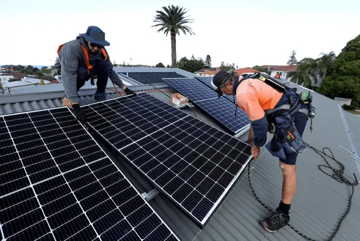 SolarTech Solutions Solar Installation